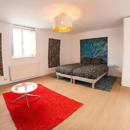House, 3 Bedrooms, 6 People, 2 Bathrooms, 10 Minutes From Lille Lambersart