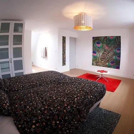 Dom wakacyjny House, 3 Bedrooms, 6 People, 2 Bathrooms, 10 Minutes From Lille