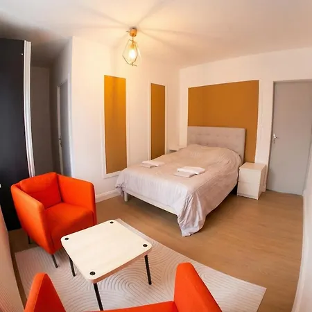 House, 3 Bedrooms, 6 People, 2 Bathrooms, 10 Minutes From Lille Dom wakacyjny Lambersart